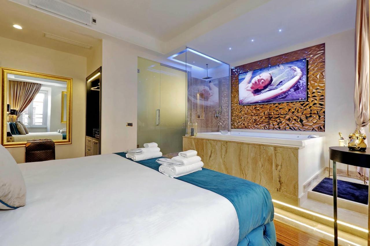 Spanish Hills Collection Luxury Suites & Jacuzzi روما المظهر الخارجي الصورة