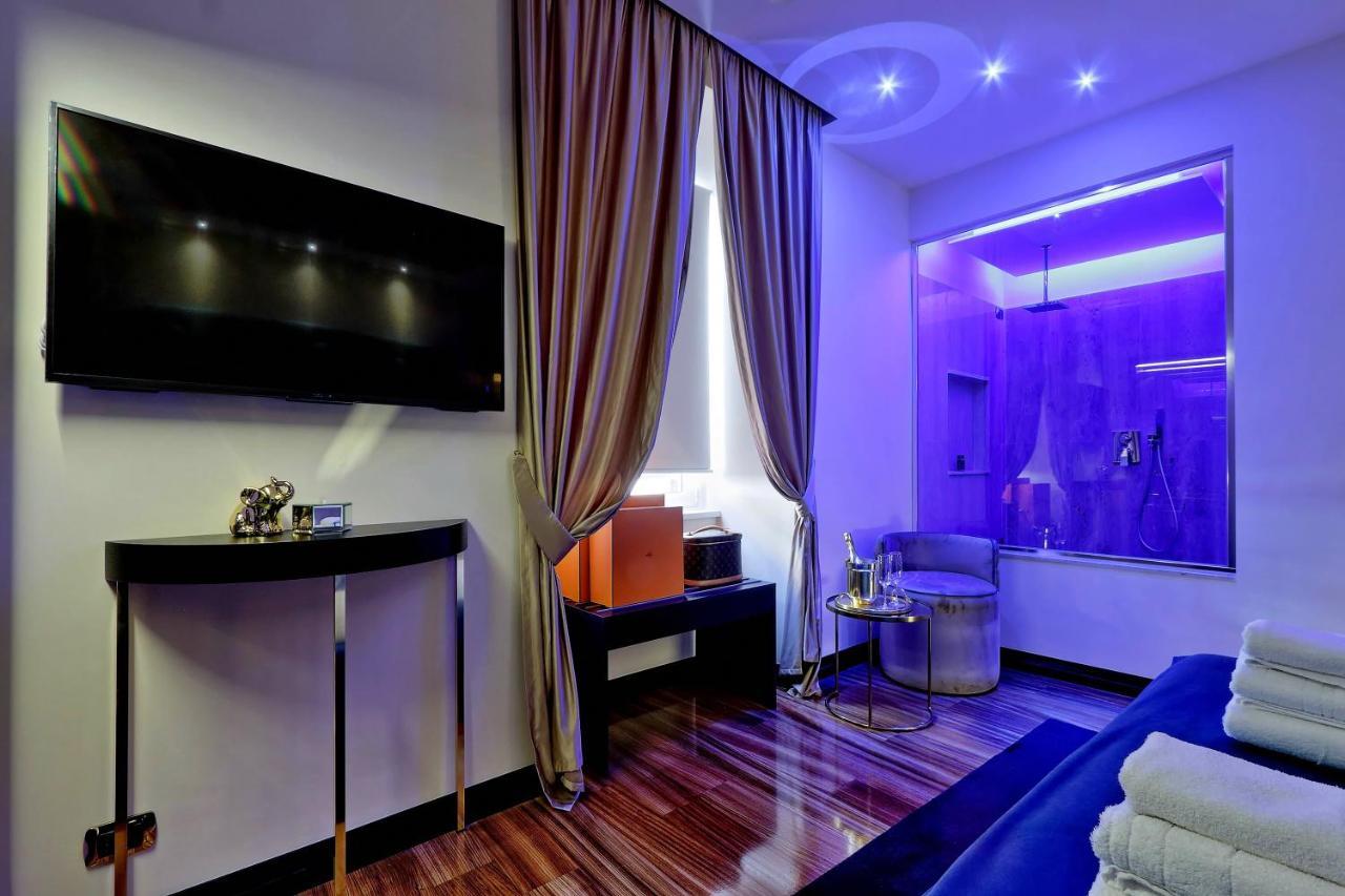 Spanish Hills Collection Luxury Suites & Jacuzzi روما المظهر الخارجي الصورة
